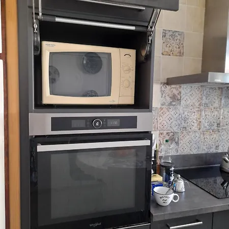 Peaceful Room, Centre, View Le Canigou Rum i privatbostad Thuir