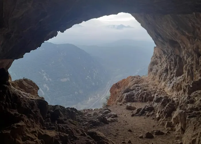 Peaceful Room, Centre, View Le Canigou Privatunterkunft Thuir