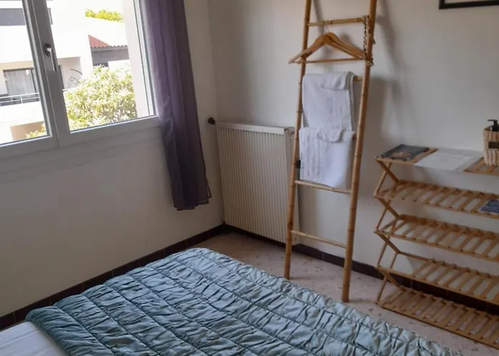 Peaceful Room, Centre, View Le Canigou Thuir