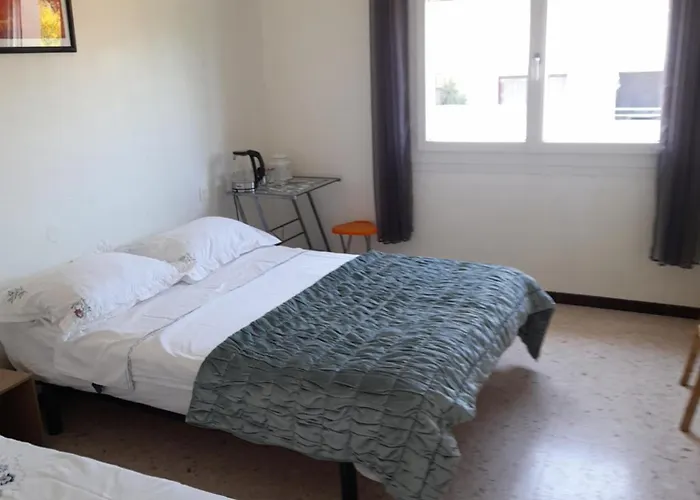 Privatunterkunft Peaceful Room, Centre, View Le Canigou Thuir